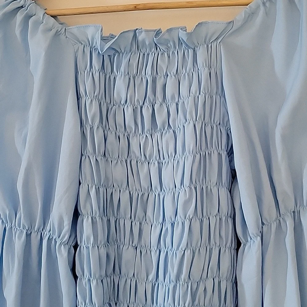 CUTE BABY BLUE LONGSLEEVE TOP - Picture 8 of 11